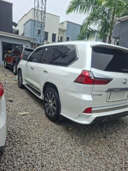 
										2020 Lexus LX570 full									