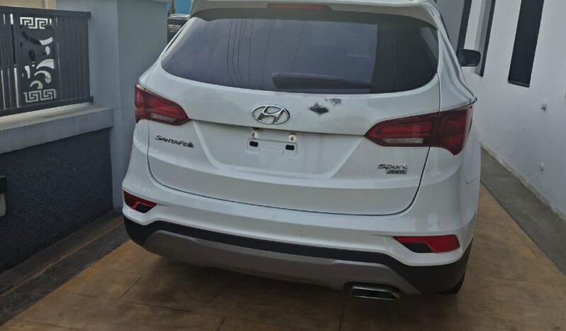 
								2017 Hyundai Santa Fe Sport full									
